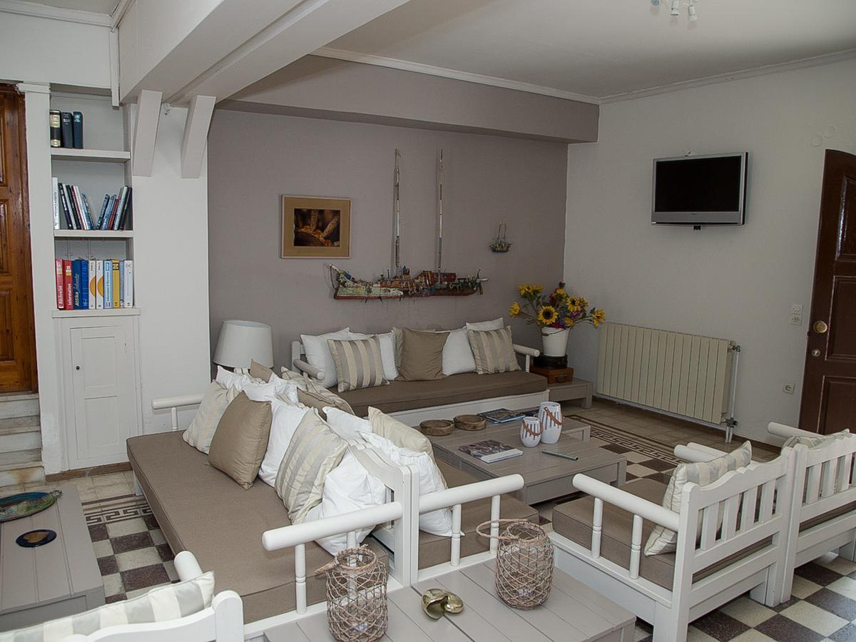 Olive Press Hotel & Apartments Μήθυμνα Εξωτερικό φωτογραφία